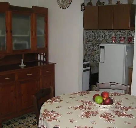 ベッド・アンド・ブレックファスト La Casa Della Nonna グッビオ